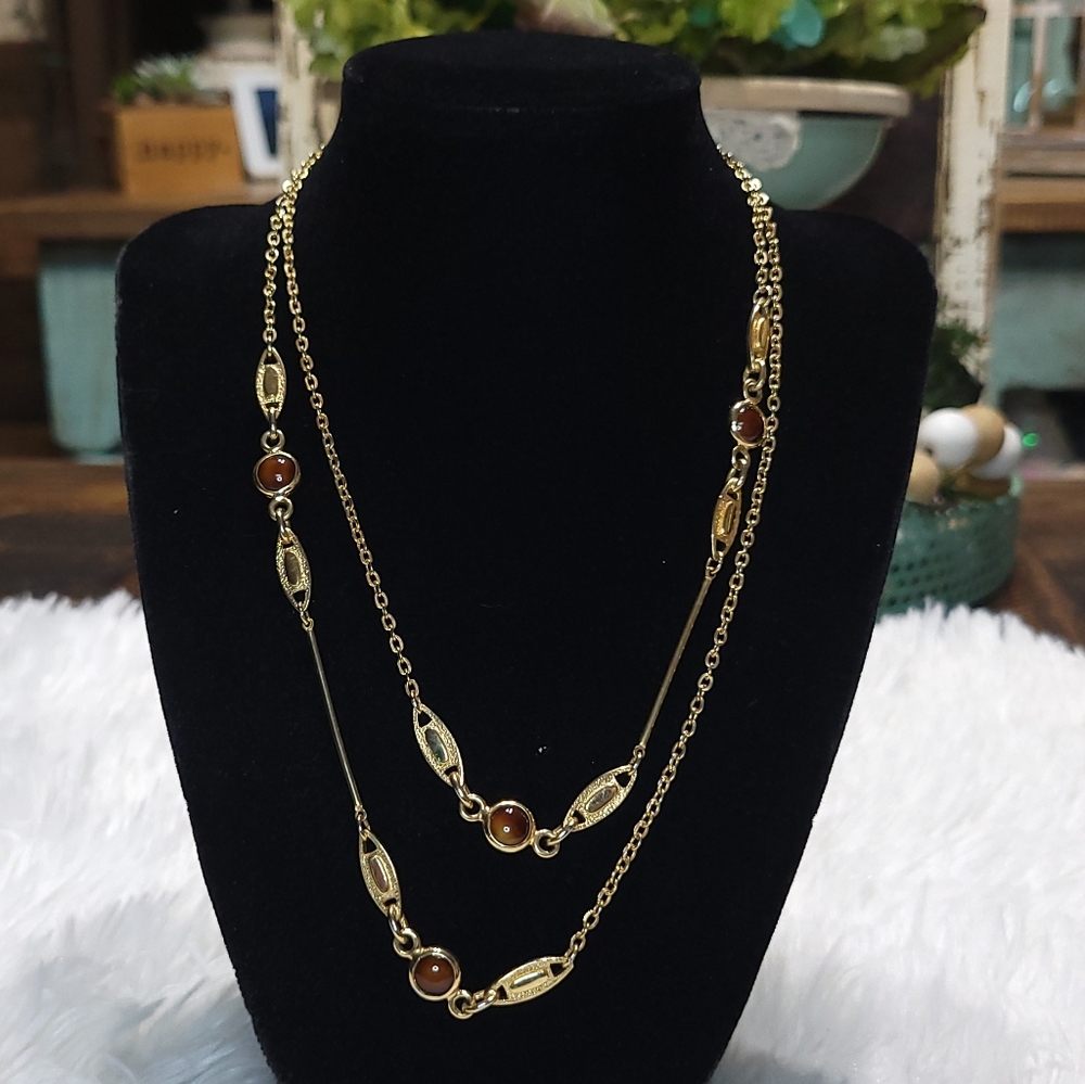 Sarah Coventry Gold Tone Brown Bread Necklace